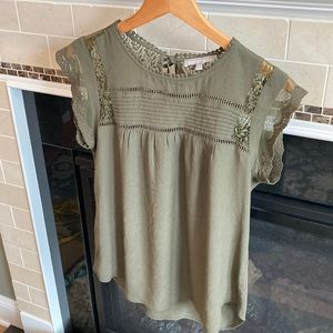 Daniel Rainn Becru Lace Detail Blouse/Stitch Fix, Women’s Medium, Olive Green